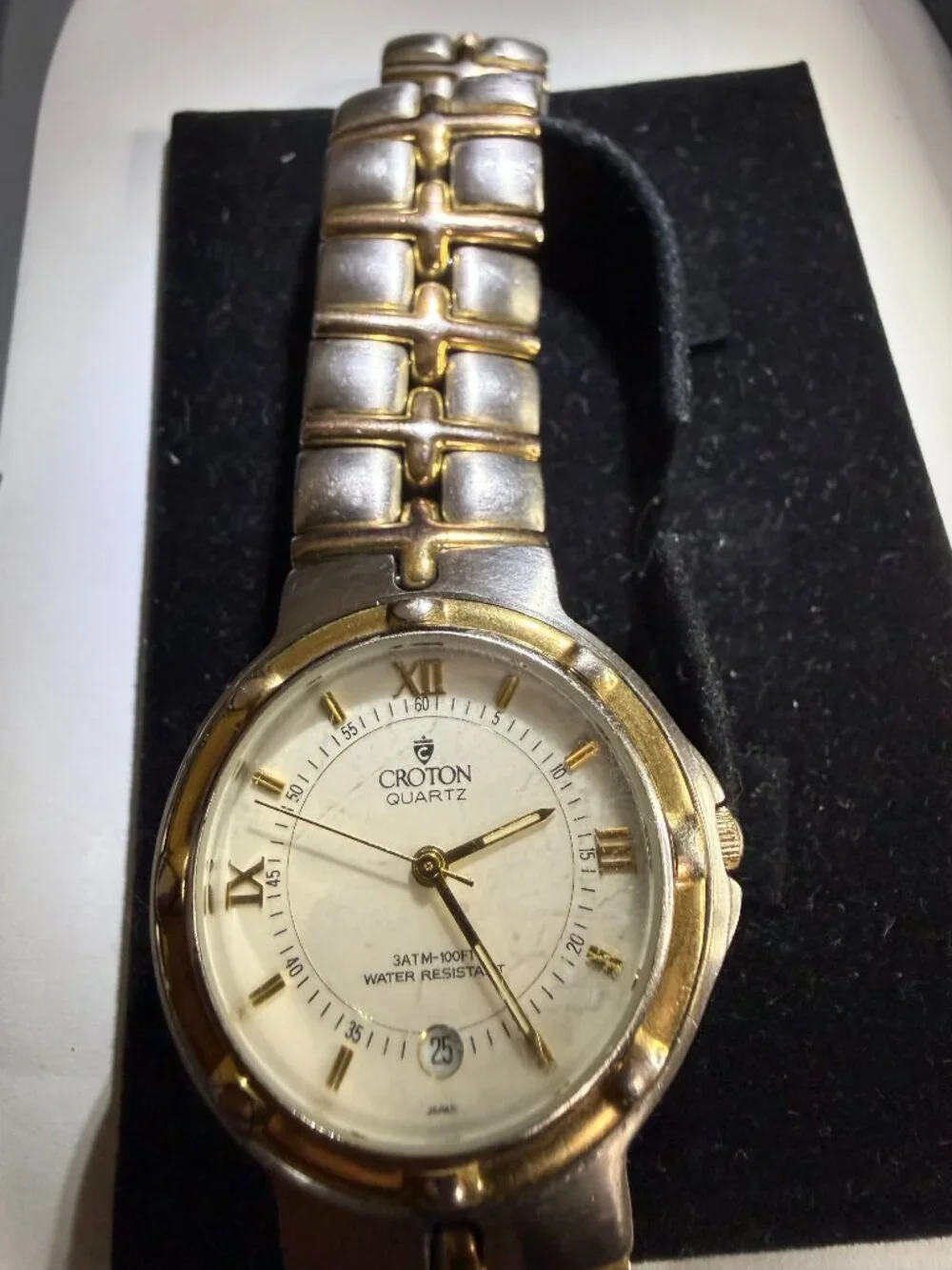 Vintage Croton Quartz Miyota 23K Gold Plated watch Silver/Gold Tone - Mens Works